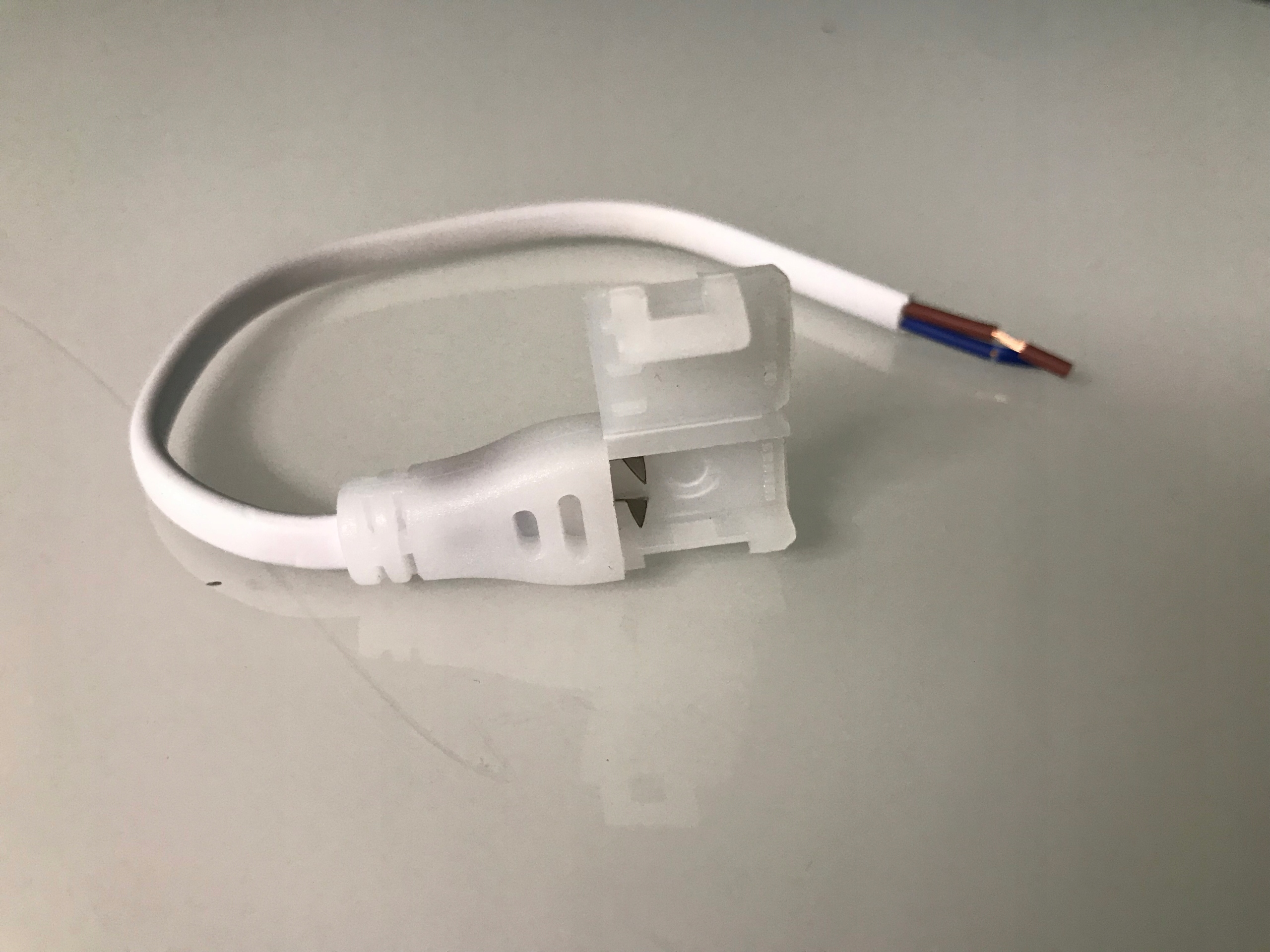 Taśma LED 2835 230V 12W Biała Ciepła Cięta co 10 cm IP67 - obrazek 11