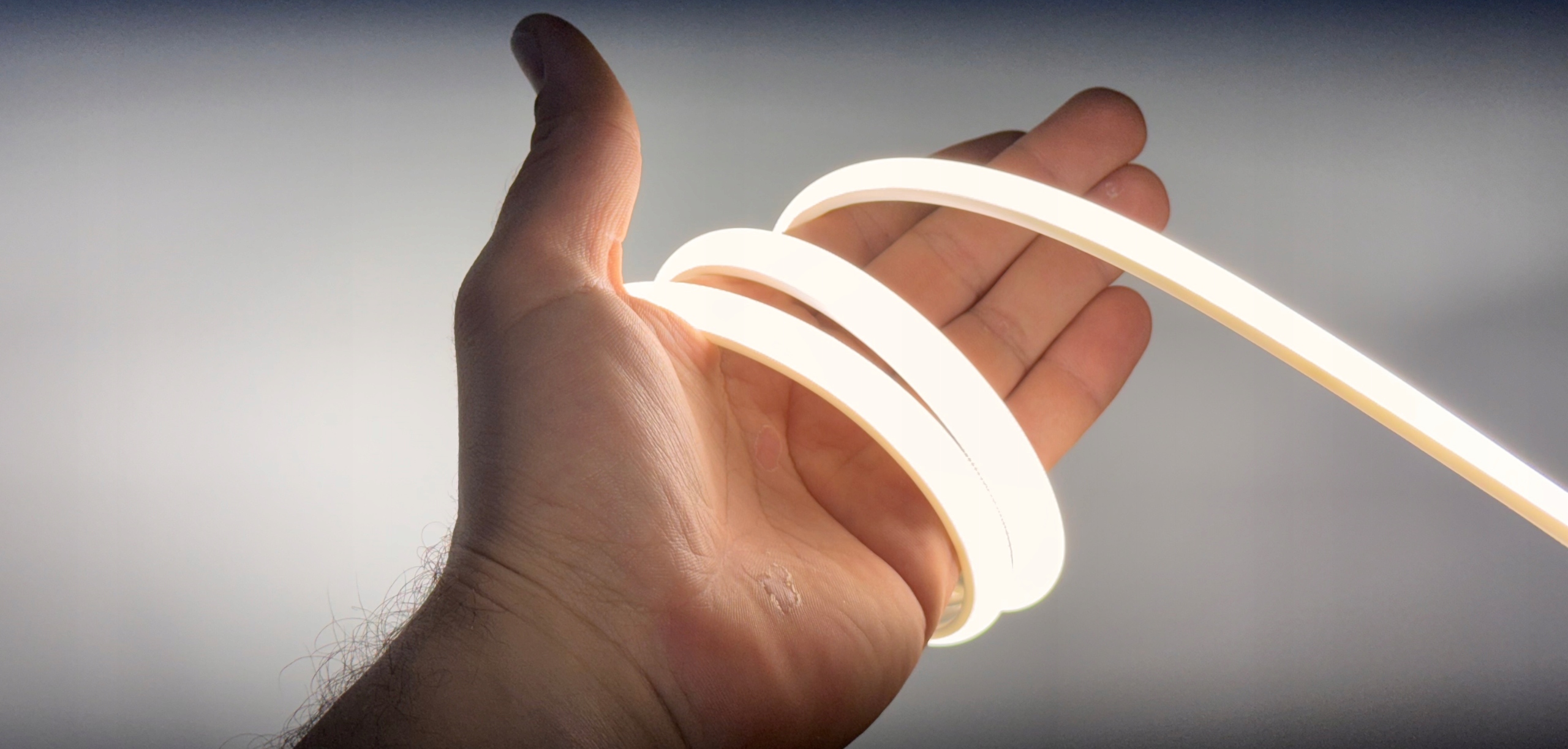 Neon LED 2835 230V 10W Biały Zimny Cięcie co 10 cm 240 LED - obrazek 11