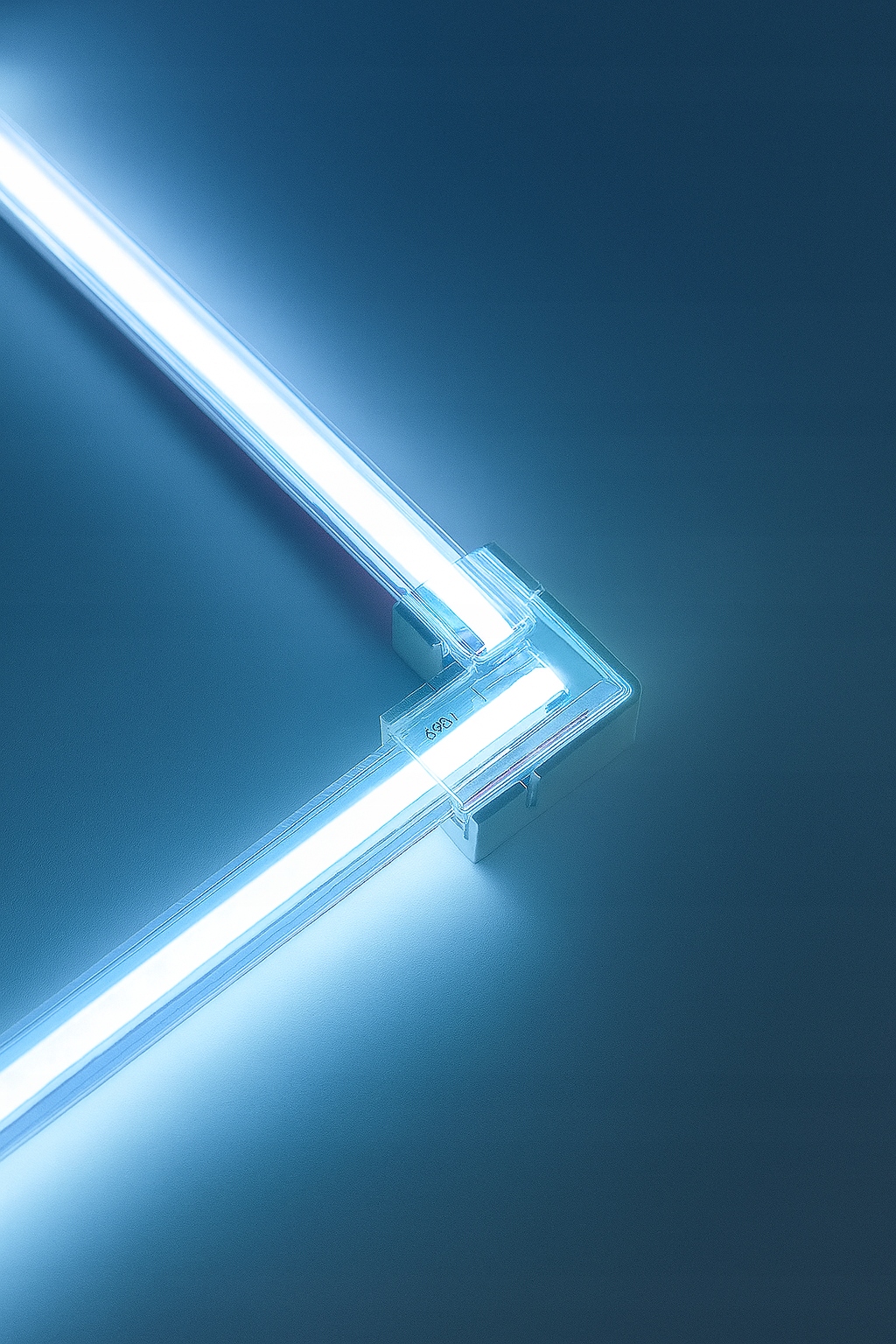 Złączka kątowa LED COB 10mm 230V – narożnik 90° - obrazek 10