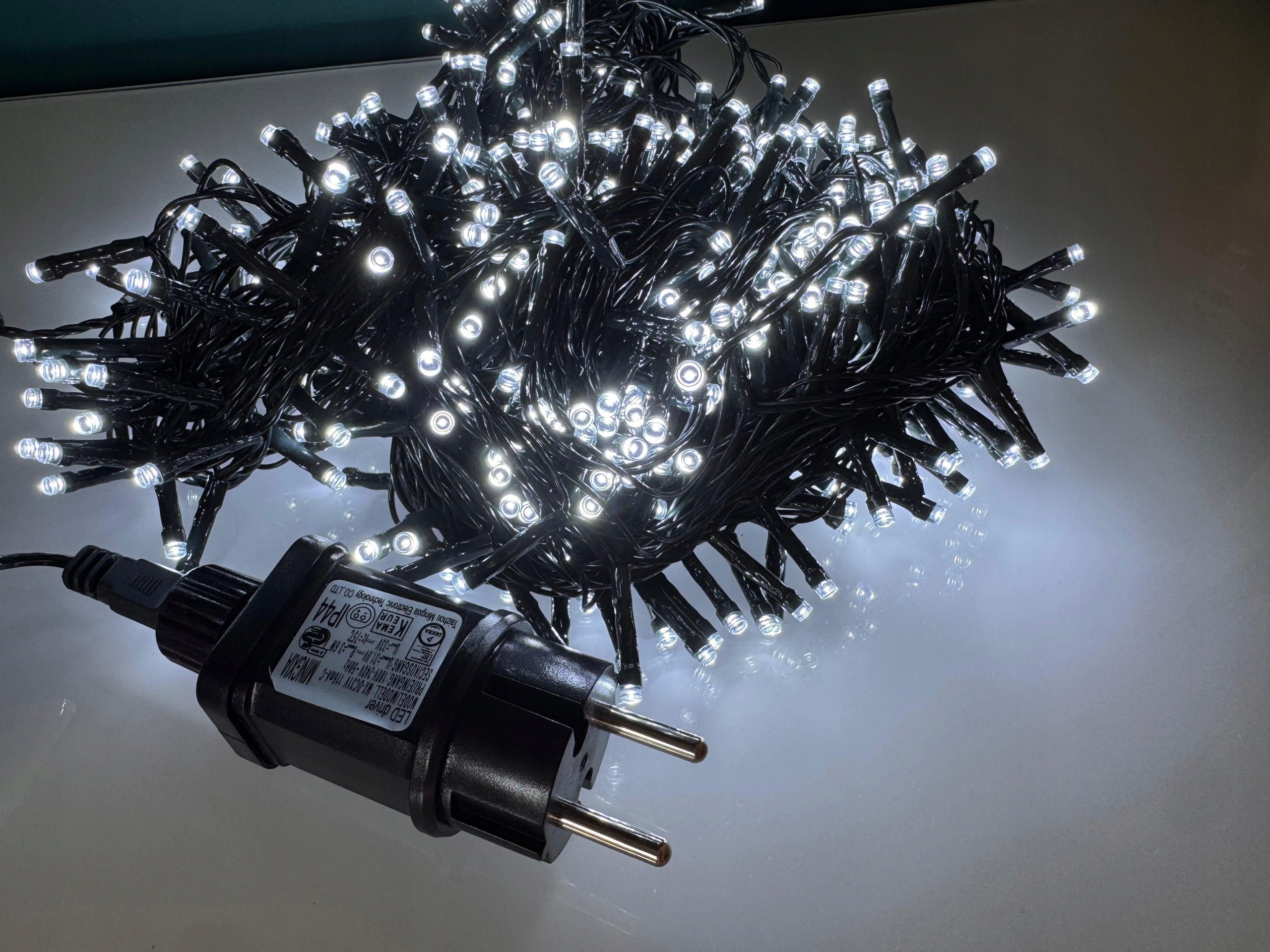 Lampki Choinkowe LED 300 Stałe Światło 21m Białe Zimne IP44 - obrazek 4