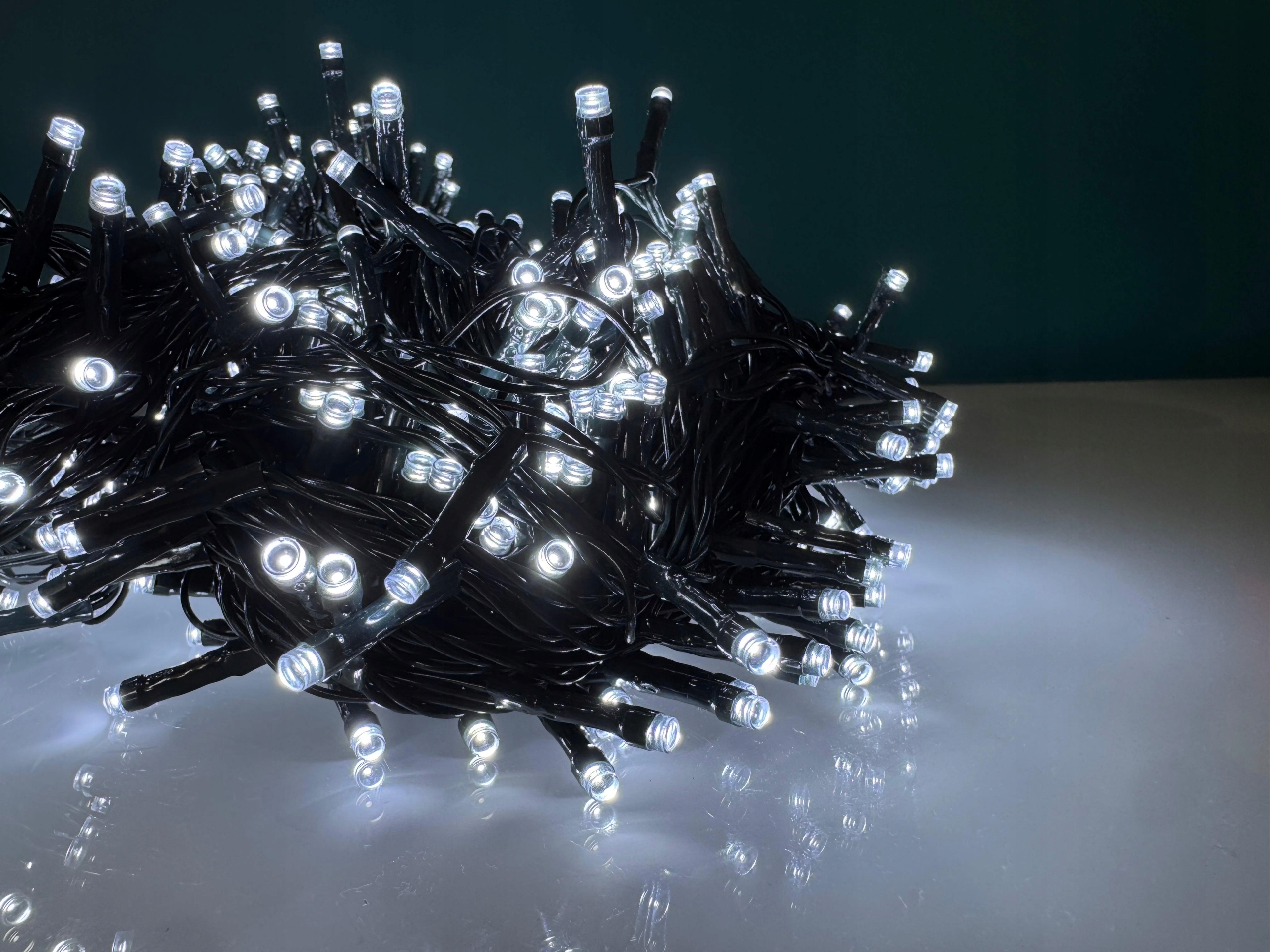 Lampki Choinkowe LED 300 Stałe Światło 21m Białe Zimne IP44 - obrazek 5