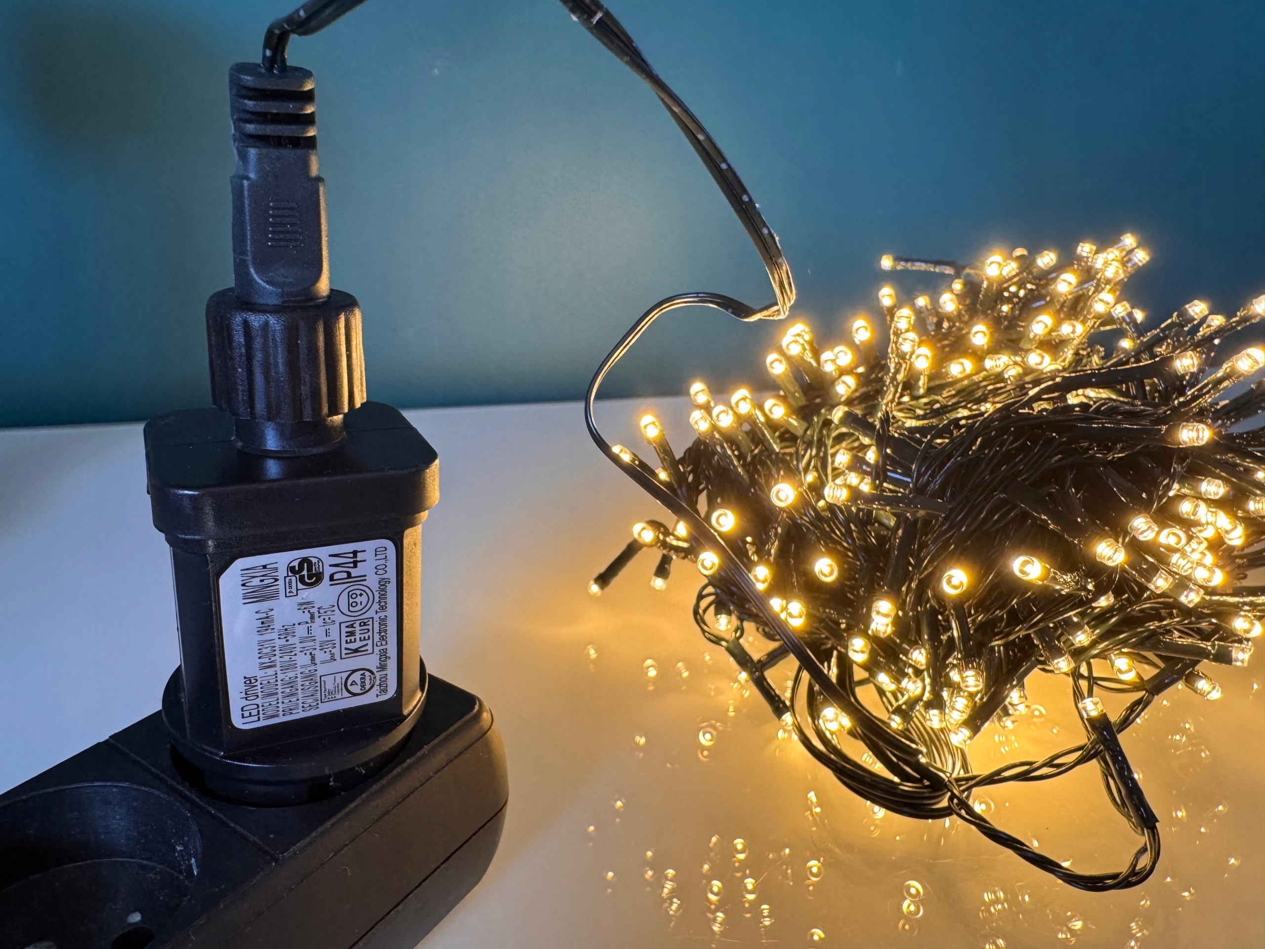 Lampki Choinkowe LED 200 Stałe Światło 15m Białe Ciepłe IP44 - obrazek 4